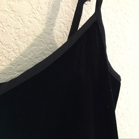 Velvet v-neck cami | NWT, black - Picture 3 of 8